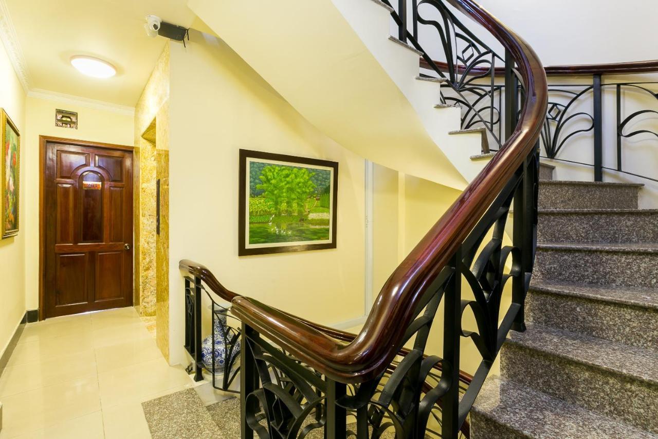 Oyo 113 Horizon Hotel Bandar Ho Chi Minh Luaran gambar